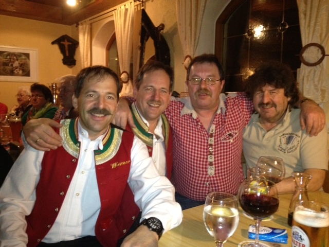 Am 5.Feb. 2011 Besuch b. Mühl-Manfred in Schweinhütt Konzert d. Zellberg Buam u.d. singenden Musikantenwirt m. s. Ensemble